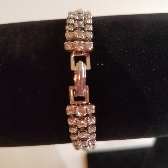 Rhinestone bracelet j379 - Picture 7 of 7